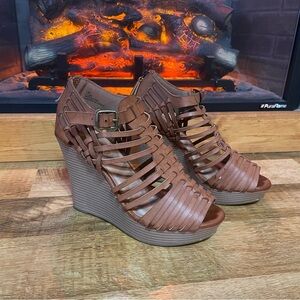 Source Unknown‎ Brown Wedge Sandals with Cage Design